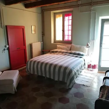 Ex Falegnameria Con Giardino A 100 Mt Sferisterio