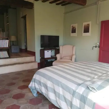 Ex Falegnameria Con Giardino A 100 Mt Sferisterio *